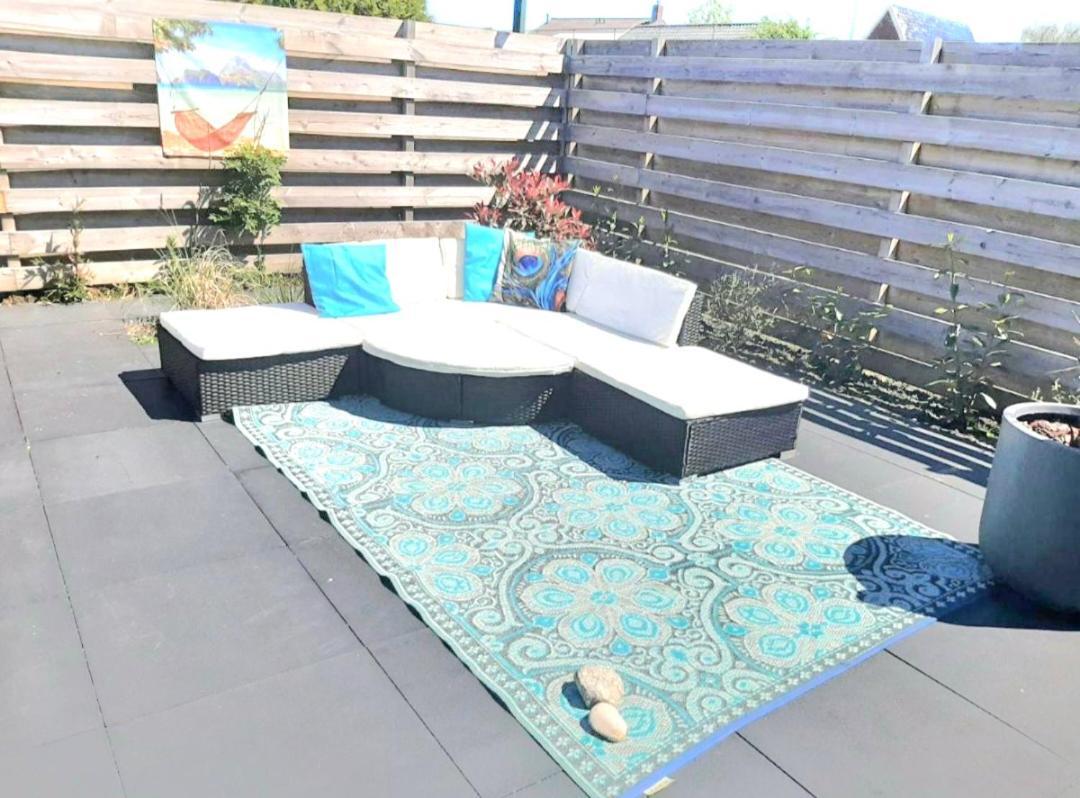 Huisje Britt Met Grote Tuin En Veel Privacy Dirkshorn Exteriör bild